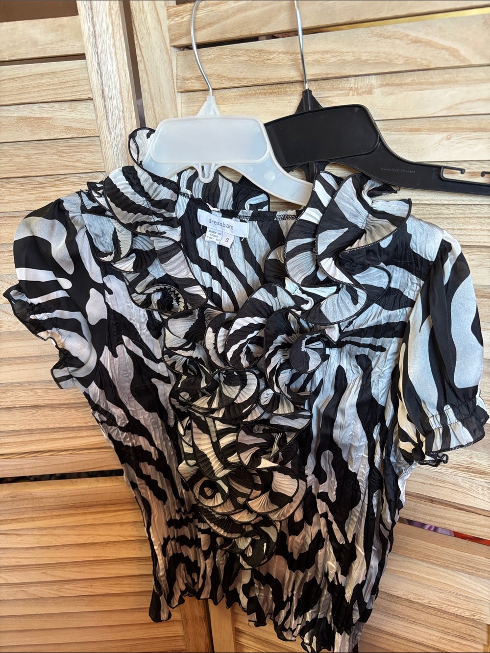dressbarn Black & White Ruffle Short-Sleeve Blouse - Zebra Print Small